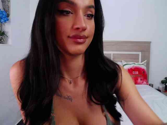 AylinRoss webcam