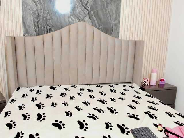  VenusMiller chat room