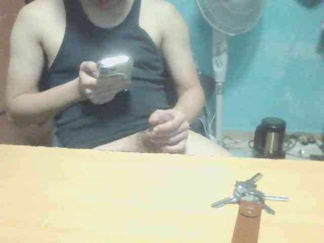 Singleman901 Live Webcam on BongaCams