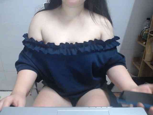 Min9x Live Webcam on BongaCams Min9x Live Webcam on BongaCams