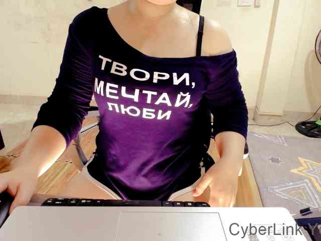 Min9x's webcam live show