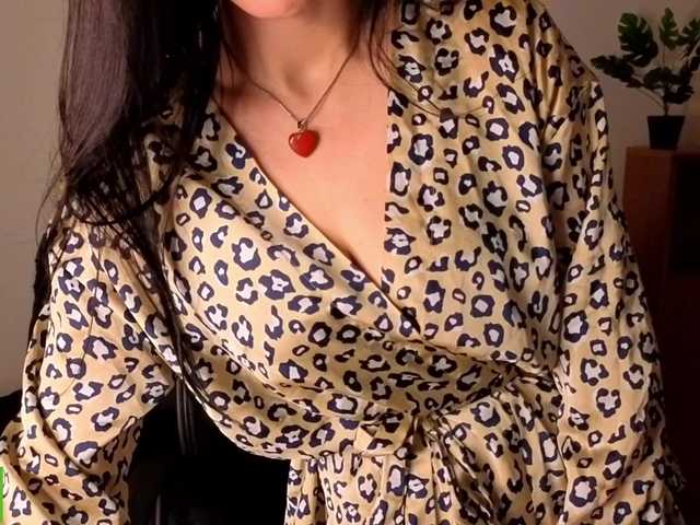 Annakillkiss's BongaCams show and profile