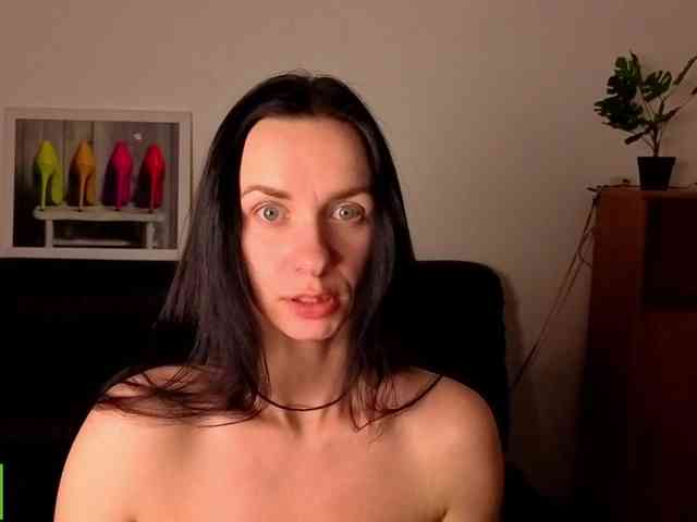 Annakillkiss Live Webcam on BongaCams