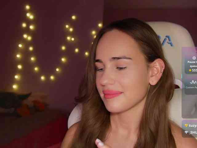 shurup4ik Live Webcam on BongaCams