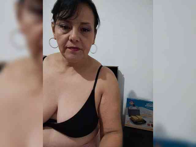 NatashaMilf webcam