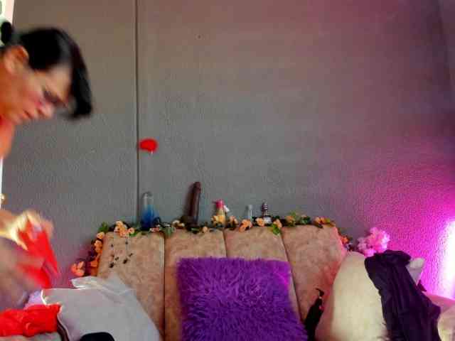NatashaMilf webcam