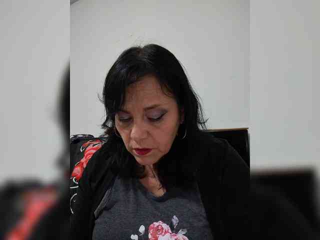 NatashaMilf webcam