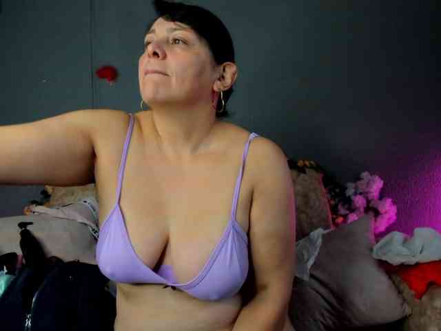 NatashaMilf webcam