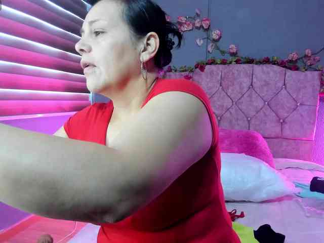 NatashaMilf webcam
