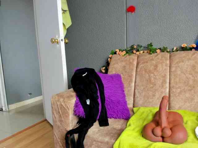 NatashaMilf webcam