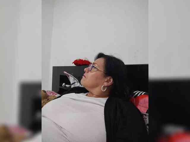 NatashaMilf webcam