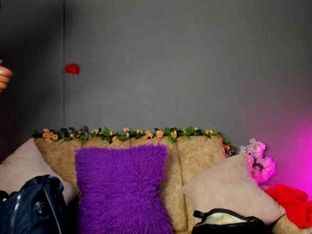NatashaMilf webcam