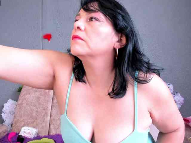 NatashaMilf webcam