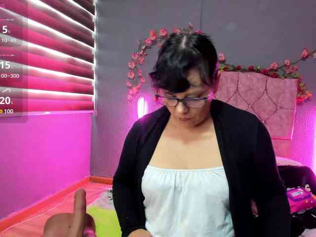 NatashaMilf webcam