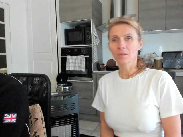 munishpunish from BongaCams is Freechat