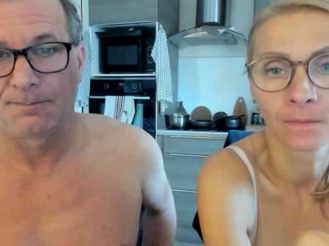 Munishpunish webcam