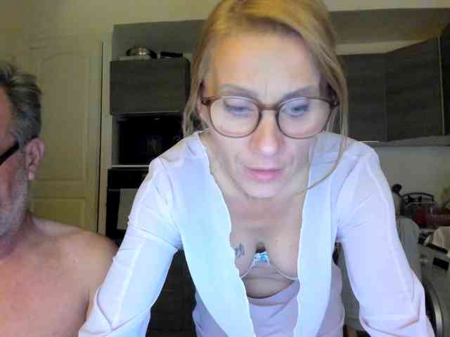 Munishpunish webcam
