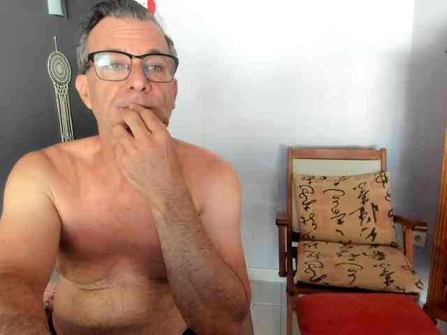 Munishpunish webcam