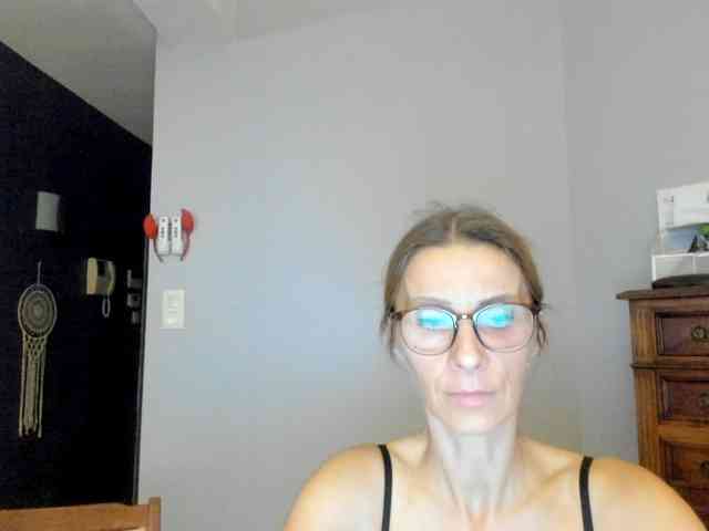 Munishpunish webcam