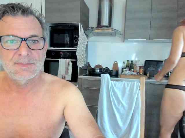 Munishpunish webcam