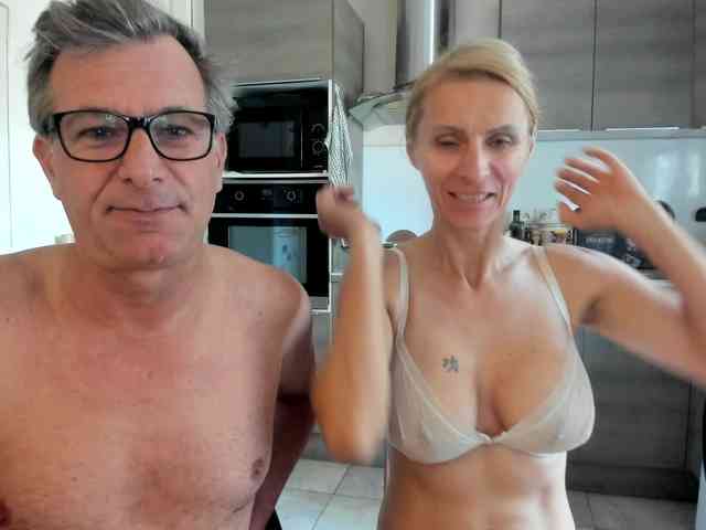 Munishpunish webcam