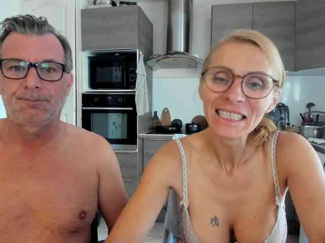 Munishpunish webcam