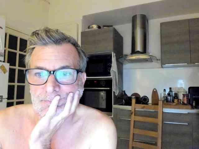 Munishpunish webcam