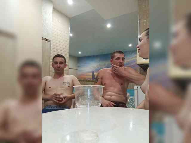 strip chatroom Fiksikulki