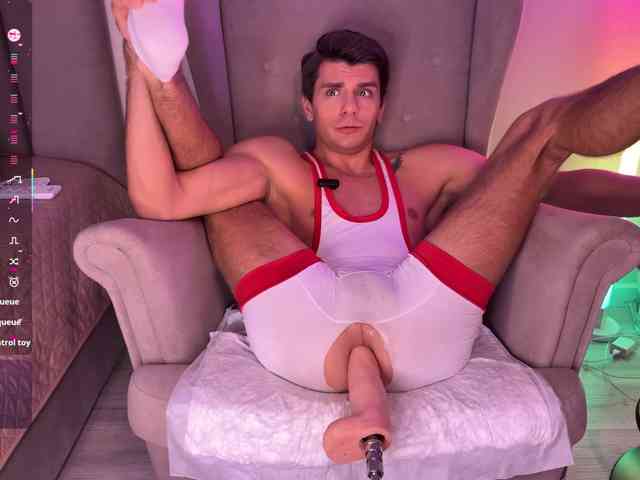 WaltEnjoy Live Webcam on BongaCams