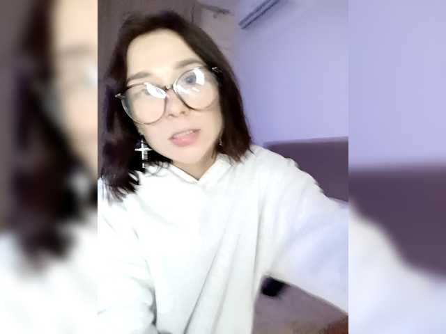 AdaNight – webcam model profile photo