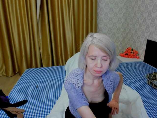 aminalive's BongaCams show and profile