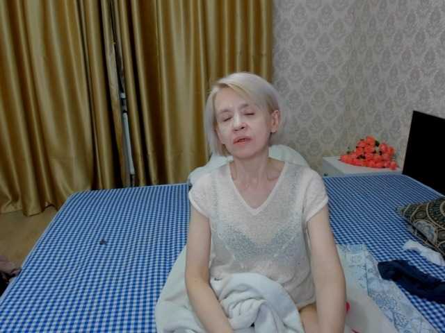 aminalive's BongaCams show and profile