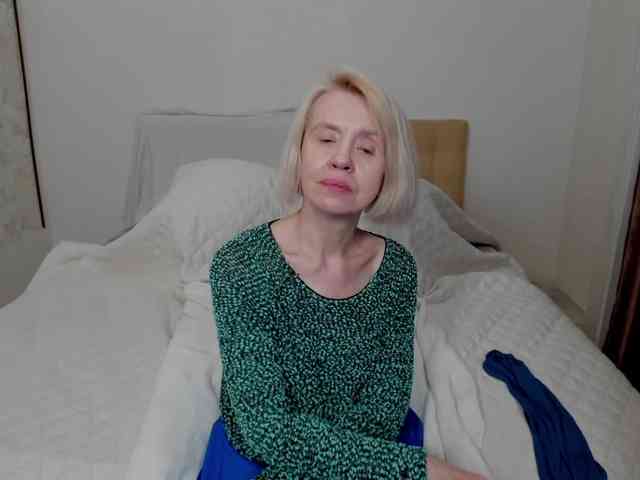 Модель: aminalive