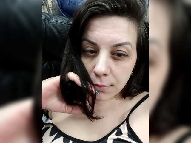 Tatiana-89's BongaCams show and profile