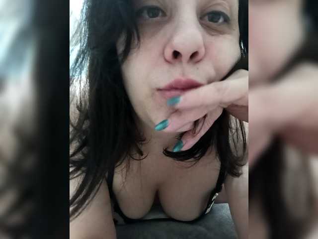 Tatiana-89's BongaCams show and profile