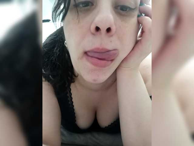 Tatiana-89's BongaCams show and profile