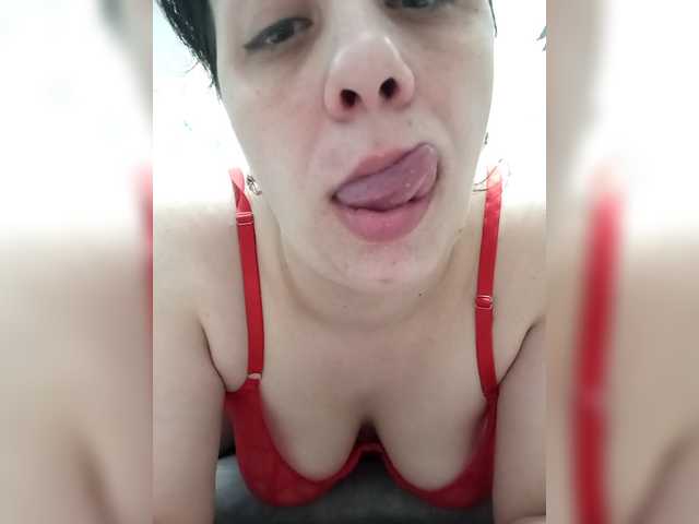 Tatiana-89's BongaCams show and profile