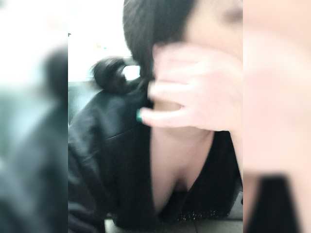 Tatiana-89's BongaCams show and profile