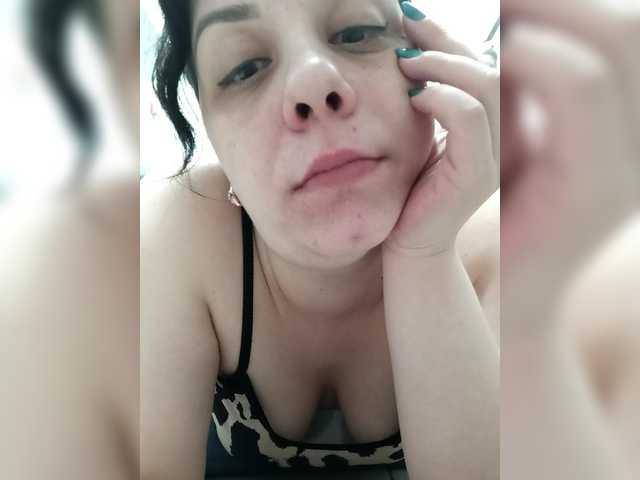 Tatiana-89's BongaCams show and profile