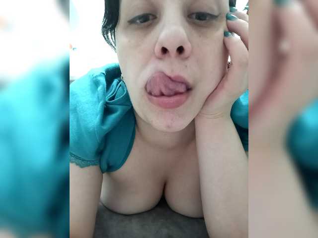 Tatiana-89's BongaCams show and profile