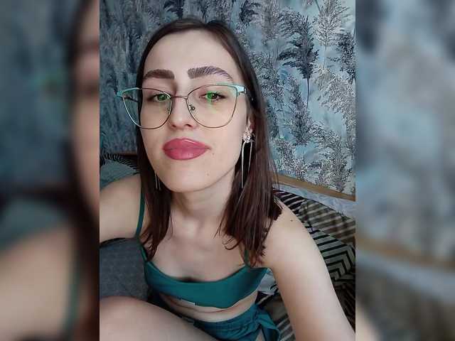 kiska-kira from BongaCams is Freechat