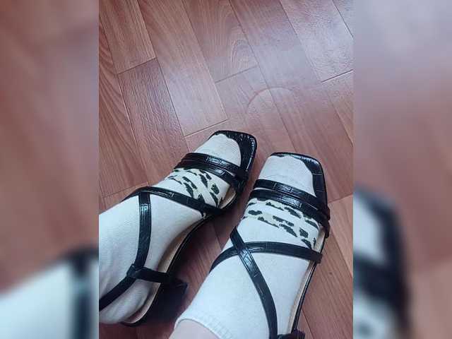 kiska-kira's BongaCams show and profile