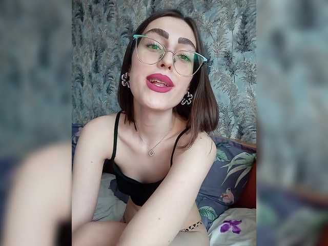 kiska-kira's BongaCams profile