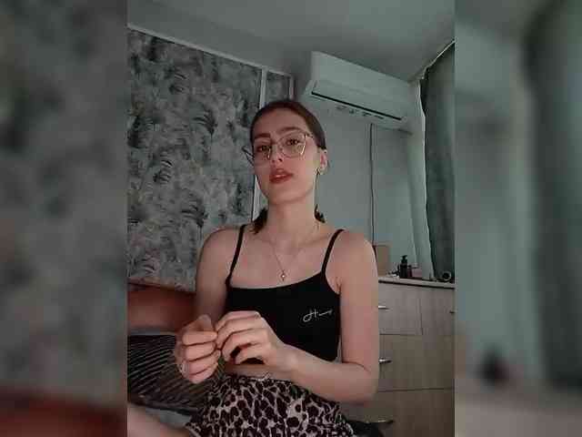 kiska-kira webcam