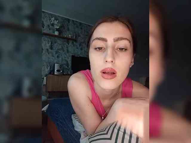 adult camming Kiska-kira