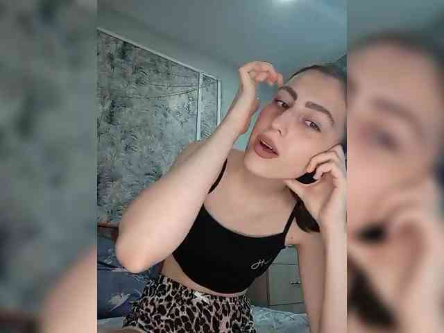 kiska-kira Live Webcam on BongaCams