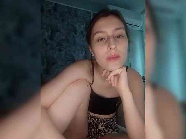 kiska-kira Live Webcam on BongaCams