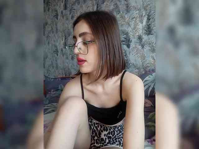 kiska-kira Live Webcam on BongaCams