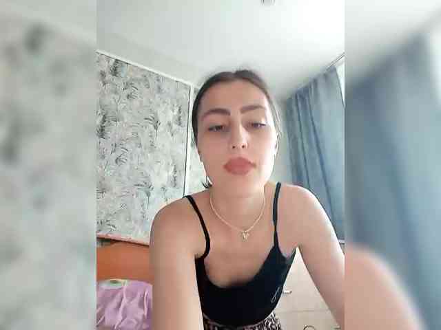 kiska-kira Live Webcam on BongaCams