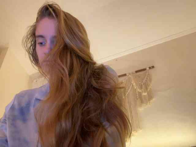 PrincessValeri webcam